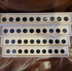 Jeffree Star Makeup Display